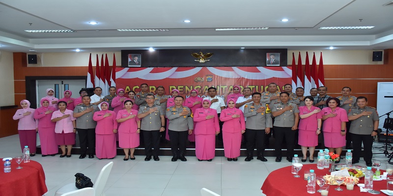 Polda Sulteng menggelar acara pengantar tugas yang khidmat di Aula Rupatama Mapolda Sulteng, Kamis (17/7/2025).