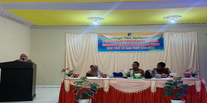 Pemerintah Kabupaten Tojo Una-Una menggelar Bimtek Pengawasan Perizinan Berbasis Risiko di Hotel Mulia Ampana, Selasa, 5 Agustus 2025.