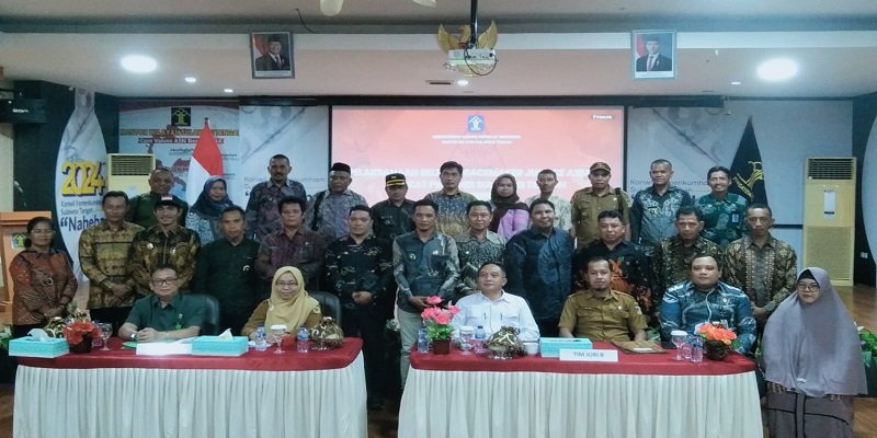 Empat pemimpin desa dan kelurahan di Kabupaten Tojo Una-Una resmi dinobatkan sebagai penerima predikat Non Litigation Peacemaker (NL.P) Tahun 2025 oleh Kementerian Hukum dan HAM RI melalui Badan Pembinaan Hukum Nasional (BPHN).