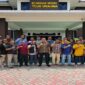 Kepala Kejaksaan Negeri (Kajari) Tojo Una-Una, Dr. Rizky Fachrurozi, SH., menggelar coffee morning bersama insan pers di depan kantor Kejari, Jumat (1/8/2025), pukul 10.00 WITA.