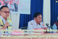 Tim Bidang Perumahan Dinas PUPRPKPP Touna, dengan pendampingan oleh Sekretaris Dinas Diti Apsa Muslaini, S.T,M.Si.,bersama Kabid Perumahan Syuhri Abdul Kadir,S.T.,melaksanakan kegiatan sosialisasi ini pada 20-24 Agustus 2025 di empat kecamatan wilayah Kepulauan