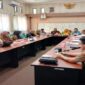 Asisten II Pemerintahan Kabupaten Tojo Una-una memimpin rapat Evaluasi Produk Hukum Daerah diruang rapat Kantor Bupati Touna, Kamis, 21 Agustus 2025.