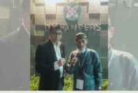 Budi Dako Wasekjen DPP PJS, bersama Ketum PJS Mahmud Marhaba. (ist)