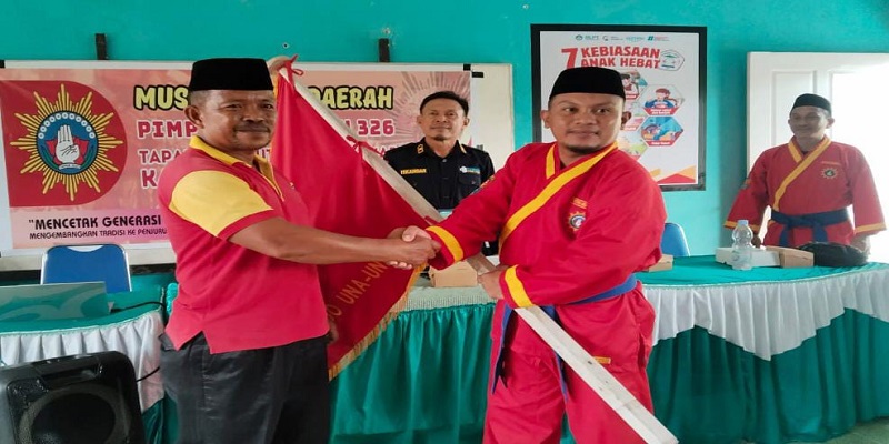  Anggota DPRD, Sutrianto, S.H., K.Ka., terpilih secara aklamasi sebagai Ketua Umum Pimpinan Daerah (Pimda) 326 Tapak Suci Touna.(ist)