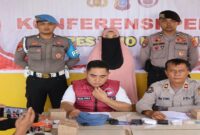 Satuan Reserse Narkoba (Satresnarkoba) Polres Tojo Una-Una membongkar jaringan narkotika dengan menangkap seorang wanita berinisial N.D. Penangkapan dilakukan pada Jumat (15/9/2025).