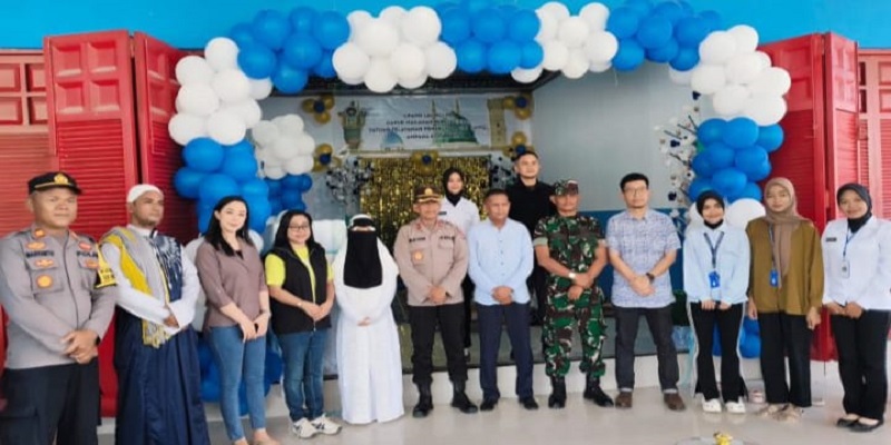 Asisten II  Pemkab Touna, Mohamad Asrar saat saat peluncuran program Makanan Bergizi pada Sabtu (4/10/2025).