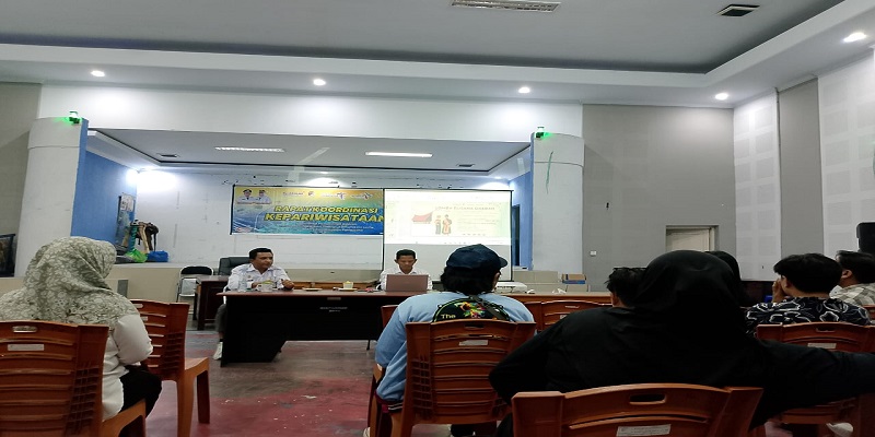 Pemerintah Kabupaten Tojo Una-Una melalui Dinas Pariwisata tengah mempersiapkan rangkaian kegiatan untuk memeriahkan Hari Ulang Tahun (HUT) ke-22 yang akan digelar pada awal Desember 2025.
