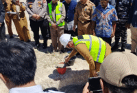 Bupati Bangkep Rusli Moidady lakukan Peletakan Batu pertama Pembangunan Pelabuhan Salakan Senin, 13 Oktober 2025