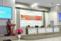 Sekda Touna Alfian Matajeng,S.Pd, M.A.P, saat memberikan sambutan pada konsultasi publik penyusunan risiko bencana di Gedung Auditorium, Selasa (11//11/2025).