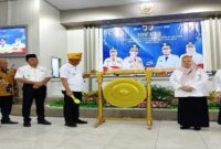 Gubernur Sulawesi Tengah Anwar Hafid membuka rapat kerja strategis bersama Pemerintah Kabupaten Tojo Una-Una (Touna) pada Jumat (14/11/2025) di Gedung Auditorium Kantor Bupati Touna. 