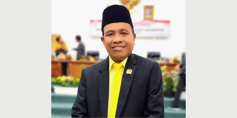 Proyek pembangunan jalan di Desa Sunju, Kecamatan Marawola, Kabupaten Sigi, kembali menjadi sorotan publik termasuk Ketua DPRD Kabupaten Sigi, Minhar Tjeho, S.Ag., M.M, Senin (27/10/2025)