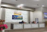 Wakil Bupati Touna, Hj. Surya Lapasiri membuka kegiatan FGD di Aula Gedung Auditorium Kantor Bupati, Kamis 20 November 2025.