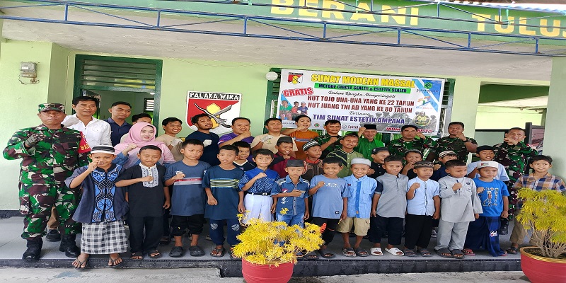 Sunatan massal modern gratis yang digelar Koramil 1307-05 Ratolindo Palakawira sebagai bagian dari perayaan HUT Tojo Una-Una ke-22 dan HUT Juang TNI AD ke-80.

