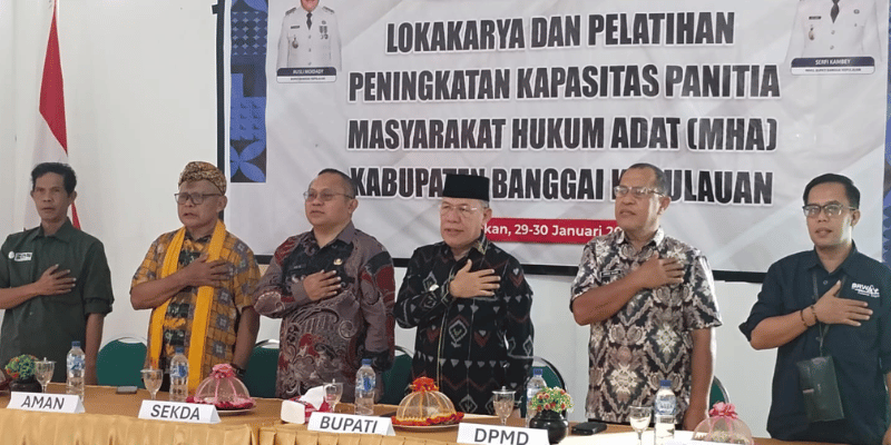 Bupati Banggai Kepulauan membuka Lokakarya Adat di Hotel Faawas Salakan, pada hari Kamis (29/01/2026). 