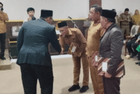 Asgar lalu. SH di kukuhkan kembali menjadi Plt Sekwan DPRD Bangkep oleh Bupati Bangkep Rusli Moidady, Rabu (21/01/2026)