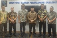 Bupati bersama Kepala Dinas PUPR, Joko Prihantoro, S.STP., M.Si., menggelar audiensi dengan Direktur Sarana Perdagangan dan Logistik, Selasa (10/2/2026).
