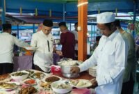 Ketua Dewan Perwakilan Rakyat Daerah (DPRD), Arkam Suppu, S.Th.I., M.H., turun langsung menyapa warga saat memimpin Tim 2 Safari Ramadan Pemerintah Daerah (Pemda) Bangga Kepulauan, Senin (23/2/2026).
