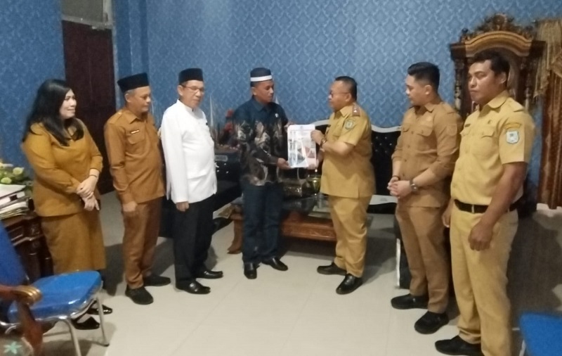 Pemerintah Kabupaten Banggai Kepulauan menyerahkan Laporan Keterangan Pertanggungjawaban (LKPJ) Bupati Tahun Anggaran 2025 kepada DPRD, Senin (30/3/2026).