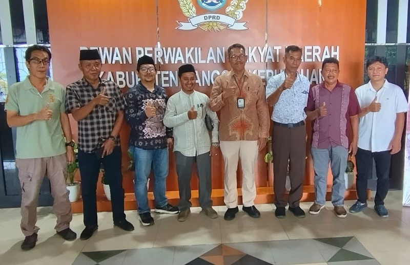  Kepala Badan Pusat Statistik (BPS) Banggai Kepulauan, Hendra Setiawan, S.ST., menggelar audiensi bersama DPRD Bangkep, Jumat (10/8/2026).