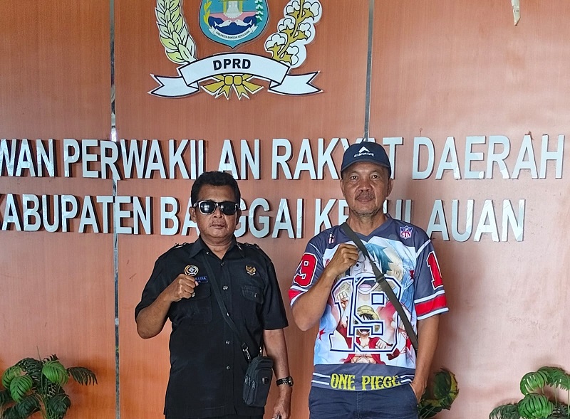  Ketua LSM LPDK Cabang Bangkep, Ruspian Badia, meminta APH bertindak tegas terkait penjualan BBM subsidi oleh pengecer pada Rabu, (15 April 2026).
