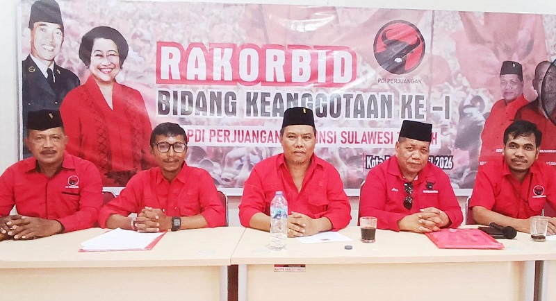 Ketua DPC PDIP Banggai Kepulauan, Meiyer Damima, SE mengingatkan Pemerintah Daerah untuk mengantisipasi potensi kenaikan harga bahan pokok dan bahan bakar minyak (BBM), Jumat (24/4/2026).
