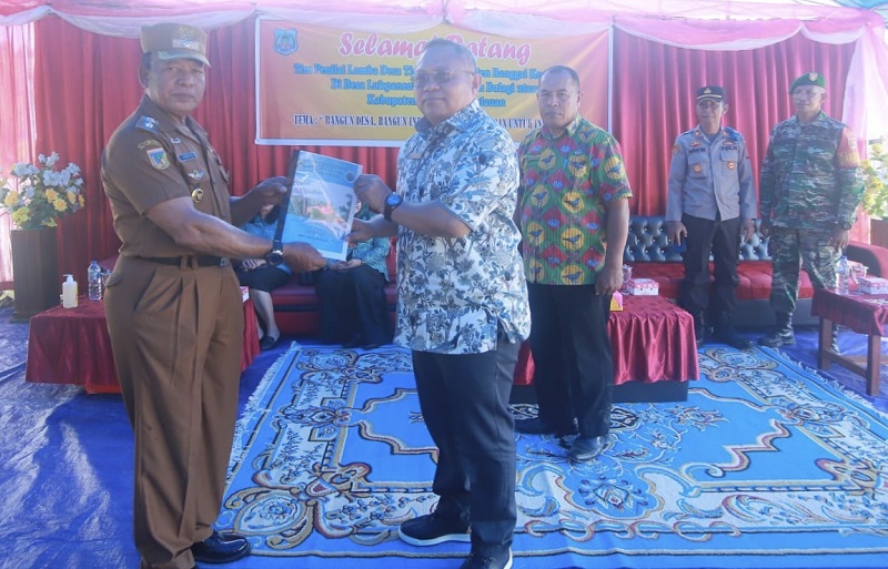 Sekretaris Daerah (Sekda) Banggai Kepulauan, Moh. Aris Susanto, SE, ME, menghadiri agenda Lomba Desa di dua kecamatan.