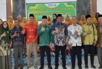 Bupati Banggai Kepulauan Rusli Moidady, membuka secara resmi kegiatan sosialisasi Kartu Tanda Anggota (KTA) Asosiasi Guru Pendidikan Agama Islam Indonesia (AGPAII) dan program Tuntas Baca Qur’an (TBQ), Kamis (23/4/2026).
