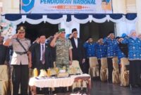 Peringatan Hari Pendidikan Nasional (Hardiknas) 2026 di Kabupaten Banggai Kepulauan (Bangkep) di halaman Kantor Bupati, berlangsung khidmat, Sabtu (2/5/2026).