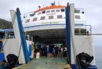 MP TUNA TOMINI saat  sandar di Pelabuhan Penyeberangan Gorontalo. (ist)