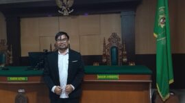 Ketua LBH Rakyat Sulawesi Tengah Firman C. Rasyid,S.H