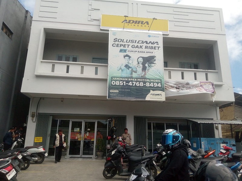 Kantor Adira Finance Kota Luwuk (ist)