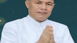 Bupati Banggai Kepulauan, Rusli Moidady, S.T., M.T., AIFO, menyampaikan belasungkawa atas meninggalnya Aziel kepada orang tua dan keluarga melalui telepon seluler, Senin (1/6/2026).