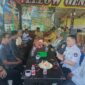 Pengurus DPD II Partai Golkar Tojo Una-Una menerima kunjungan kerja KPU dan Bawaslu Kabupaten Tojo Una-Una di Pendopo Taliku Banua Abdan Lasawedi, Kelurahan Uemalingku, Senin (22/6/2026).