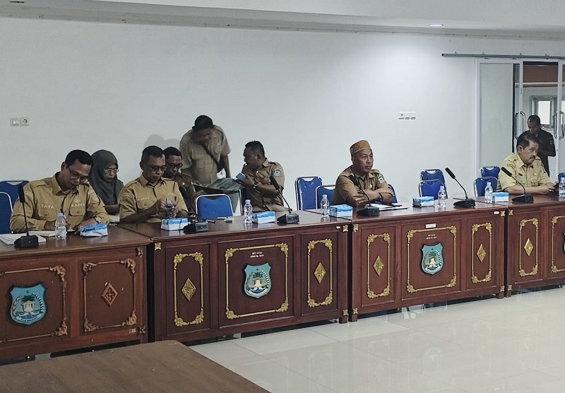 DPRD Banggai Kepulauan (Bangkep) menggelar Rapat Dengar Pendapat (RDP) kedua terkait pembangunan SPBU Patukuki di Kecamatan Peling Tengah, Senin (8/6/2026).