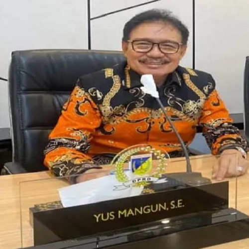 Ketua Komisi II DPRD Provinsi Sulawesi Tengah, Yus Mangun. (ist)